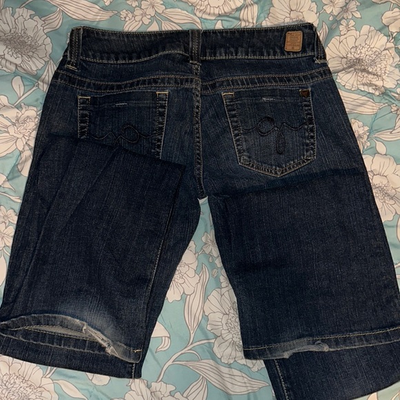 GUESS JEANS!! Boot cut. - Picture 1 of 2